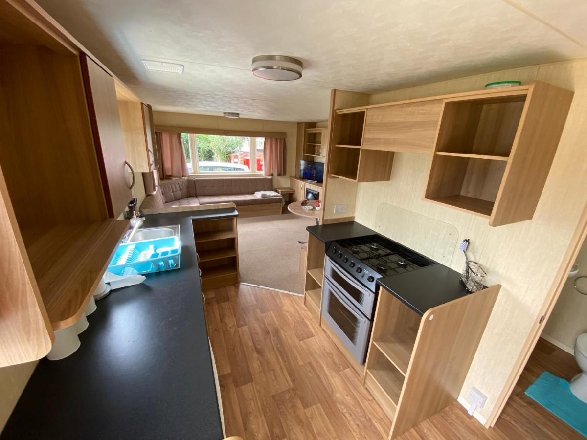 3 Bed 8 Berth Caravan In California Cliffs - M1 Great Yarmouth Extérieur photo
