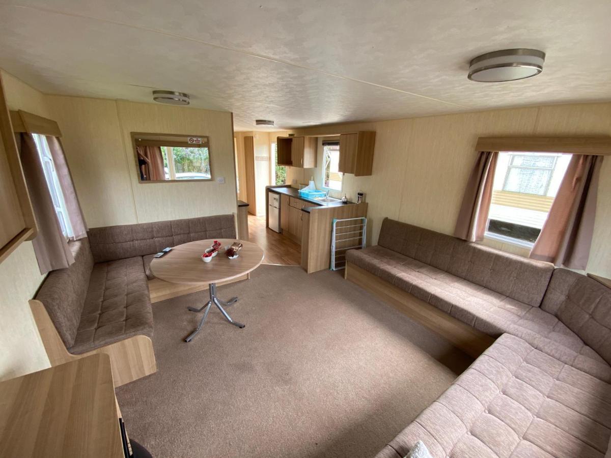 3 Bed 8 Berth Caravan In California Cliffs - M1 Great Yarmouth Extérieur photo